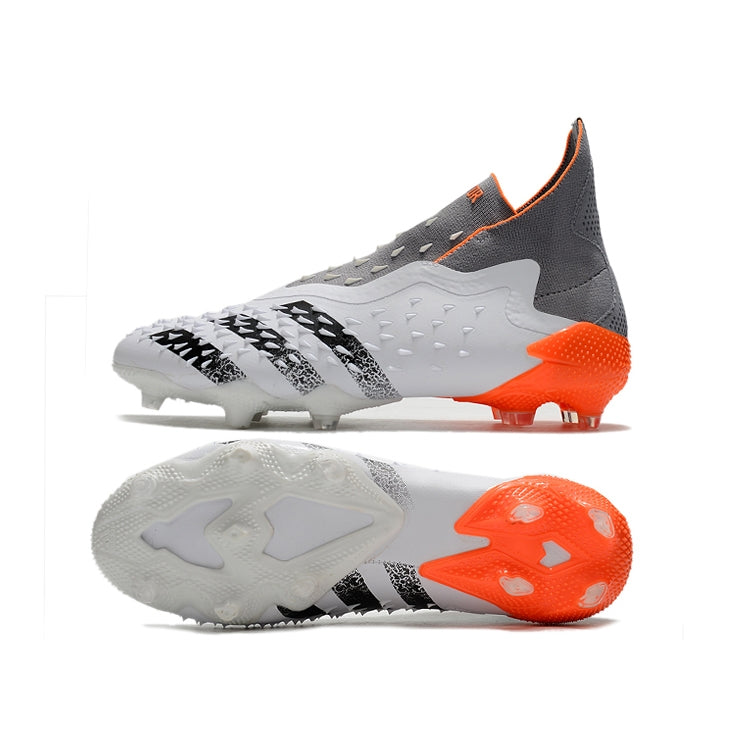 Chuteira Campo ADIDAS Predator Freak+ FG White Spark